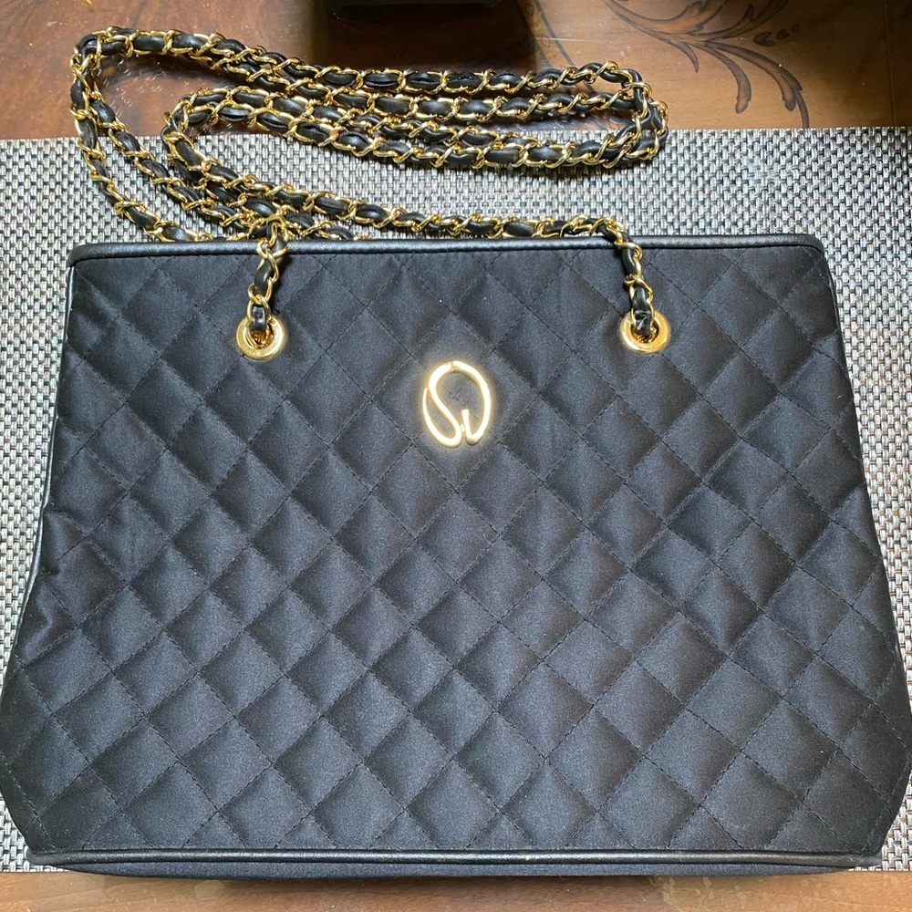 St. John Black Quilted Shoulder Bag